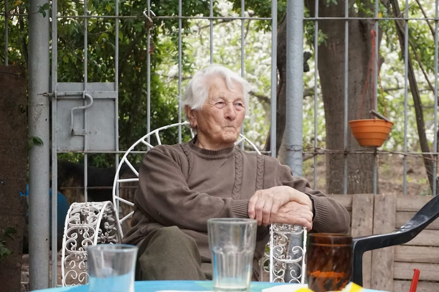 Simple and Natural Anxiety Relief for Seniors Living at Home