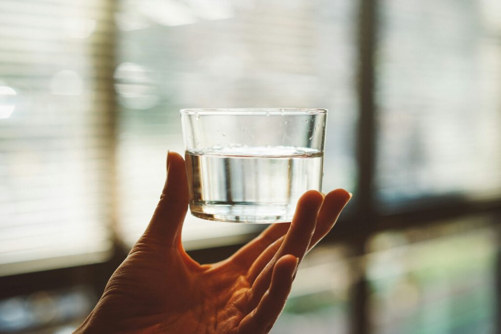 Senior Hydration: How Daily Caregiver Visits Help